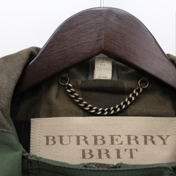 Burberry Jacket - Picture 6 of 6